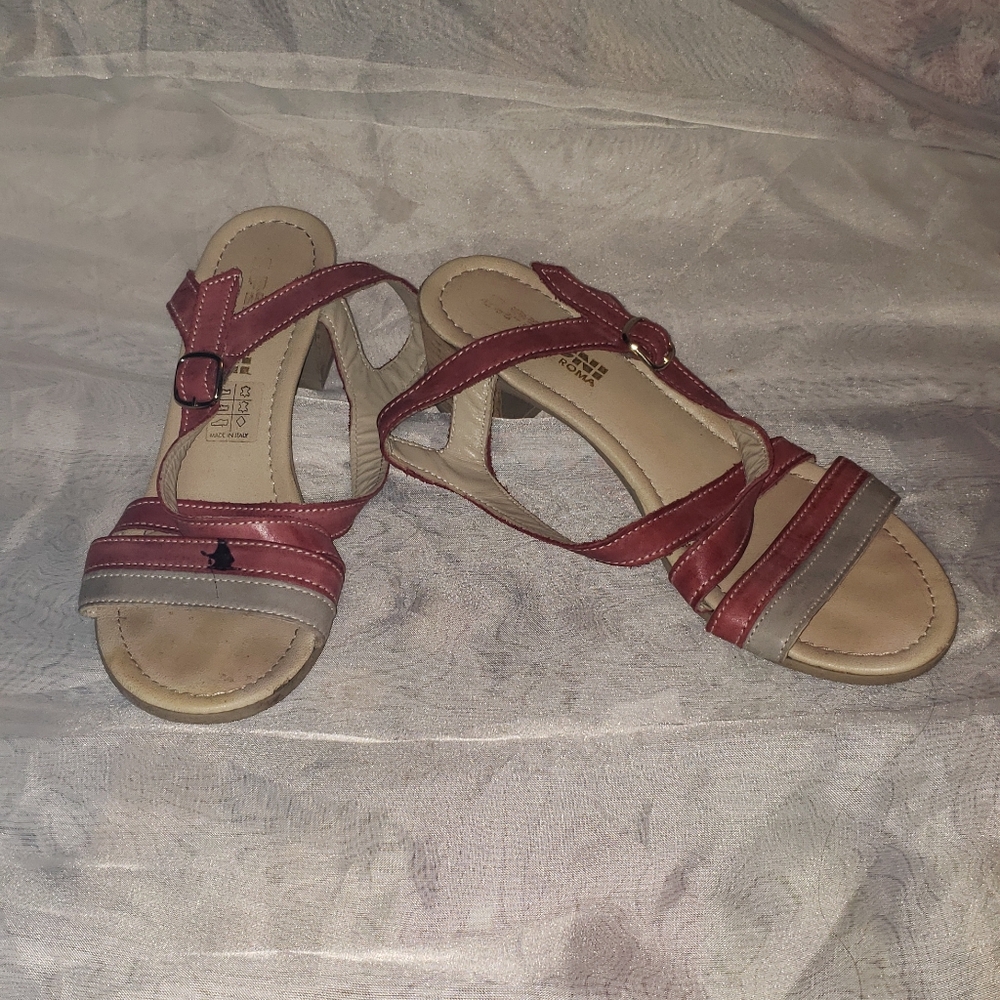Womans sandals